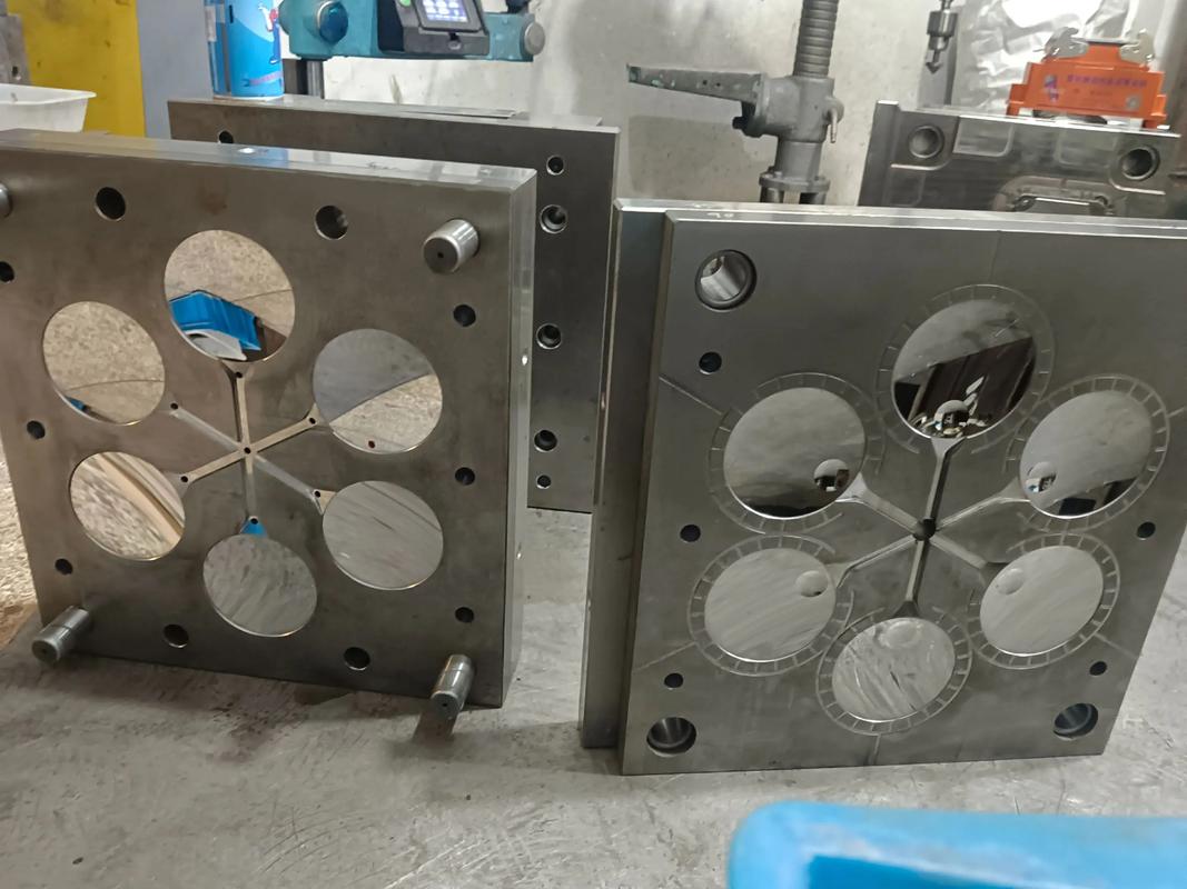 光學透鏡模具 從亞克力塑料到精密研磨拋光技術